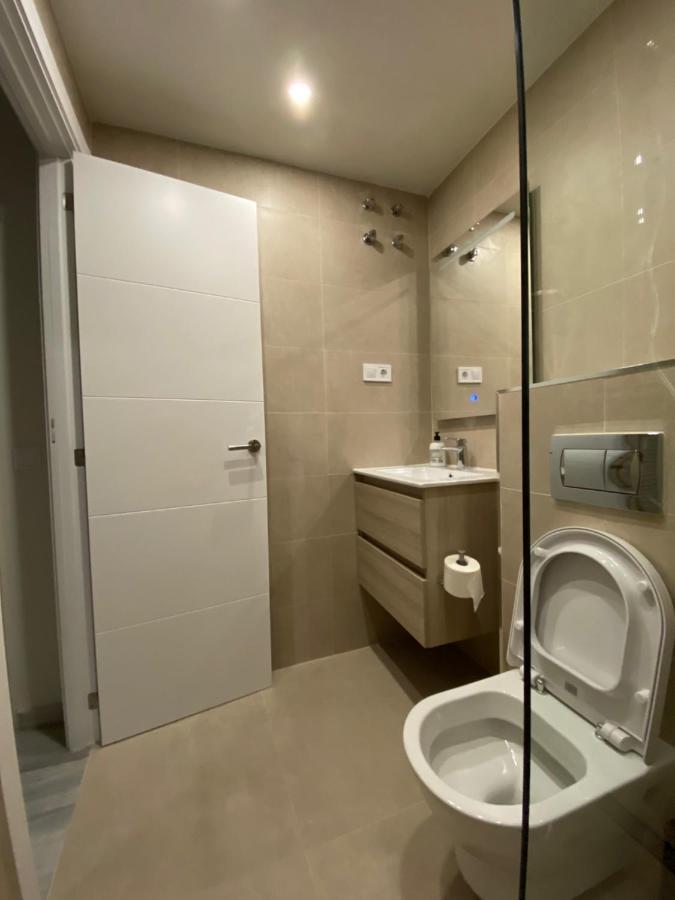 2 Bedroom 2 Bathroom Apartment In The Heart Of Fuengirola With Big Terrace And Free Parking Space Close To Beach Экстерьер фото