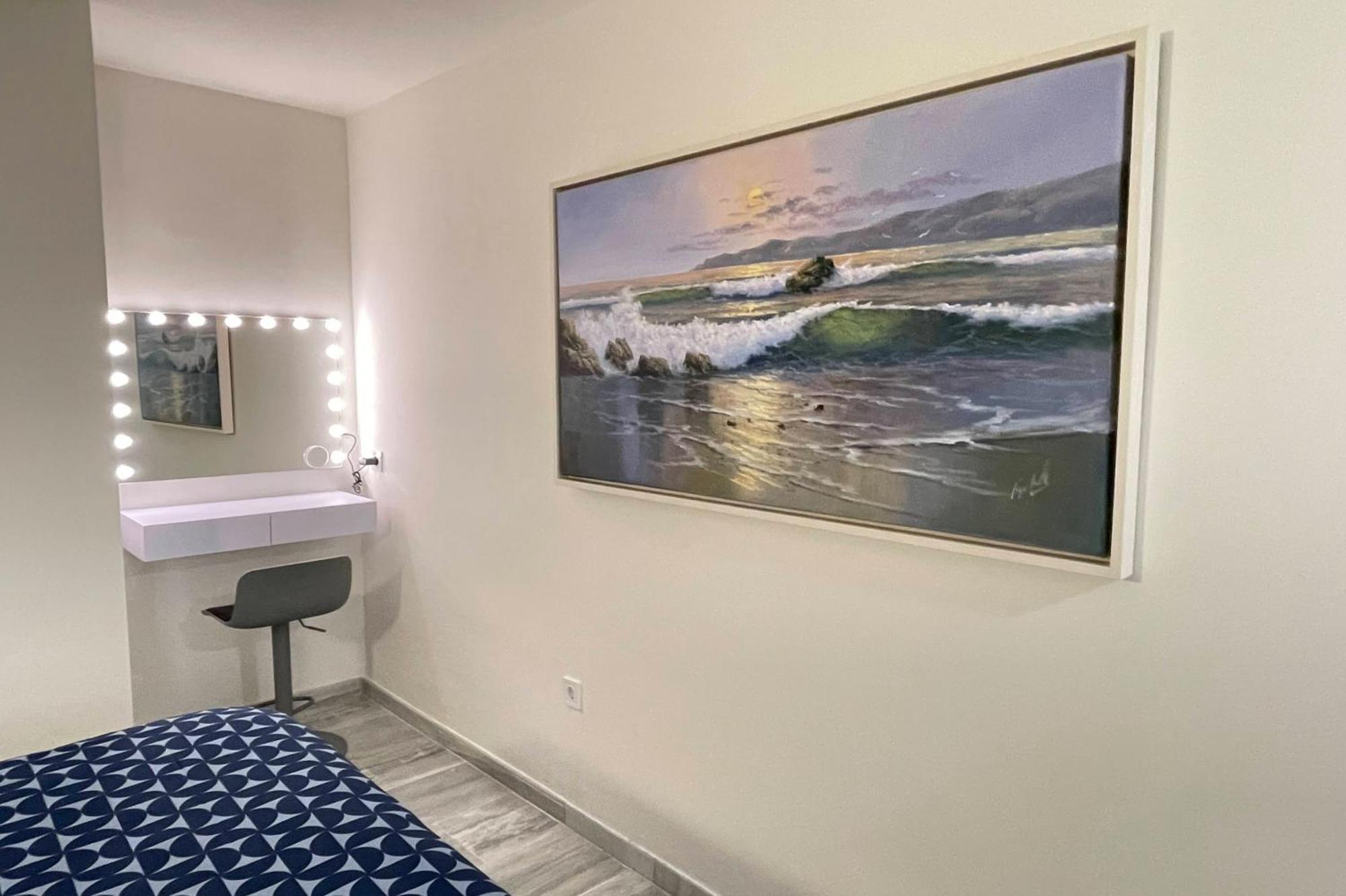 2 Bedroom 2 Bathroom Apartment In The Heart Of Fuengirola With Big Terrace And Free Parking Space Close To Beach Экстерьер фото